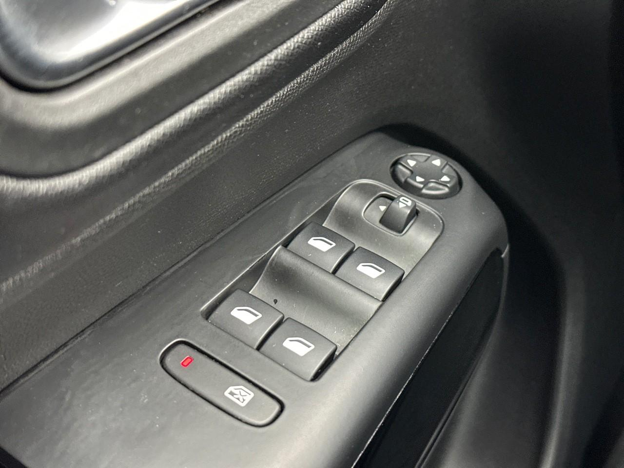 Citroën C5 Aircross puretech 130 s&s eat8 c-series — photo 18