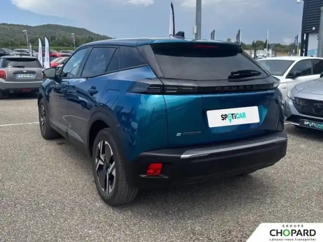Peugeot 2008 electrique 54 kwh 156 ch — photo 29