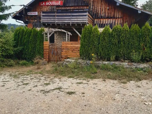 Bâtiment mitoyen