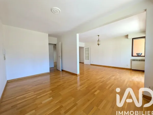 Appartement 2 pièces 64 m²
