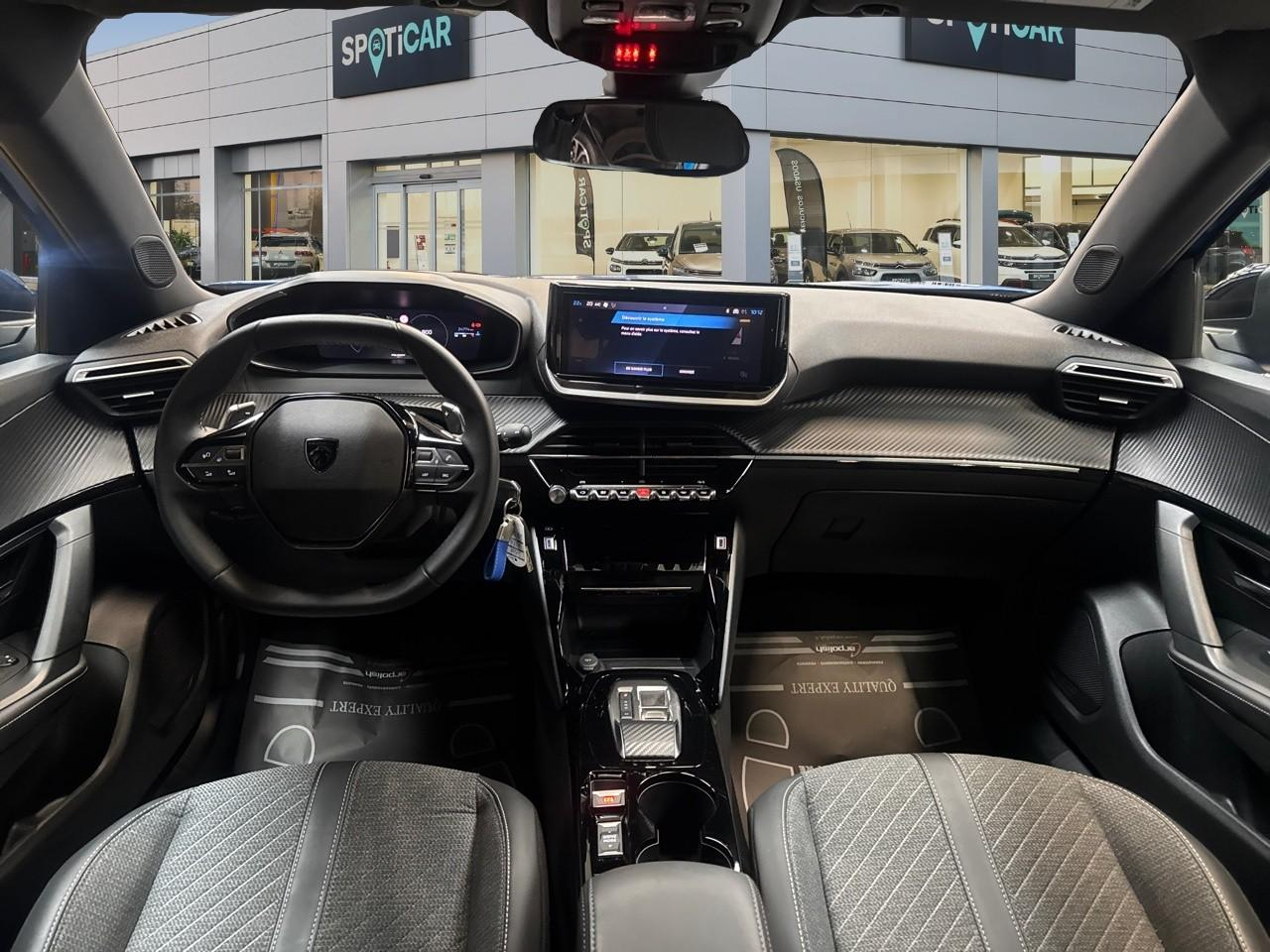 Peugeot 2008 1.2 puretech 130ch s&s allure eat8 — photo 8