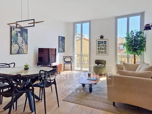 Appartement 4 pièces 85 m²