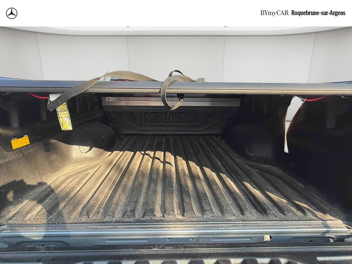 Isuzu D-MAX N57 SPACE CAB 1.9 164 CH 4X4 BVA — photo 12