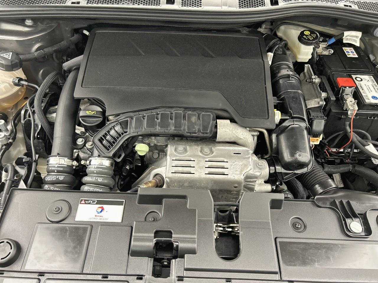 Citroën C4 puretech 130 s&s eat8 c-series — photo 15