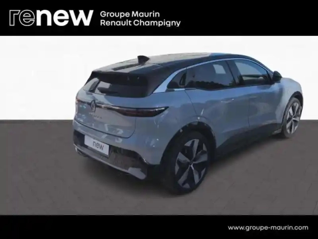 Renault Megane e-tech electric ev60 220ch techno super charge -b — photo 5