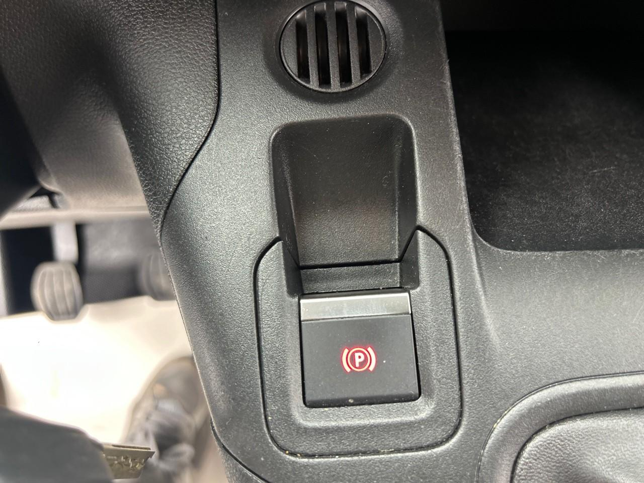 Peugeot Partner fourgon standard 650 kg bluehdi 75 bvm5 premium — photo 22