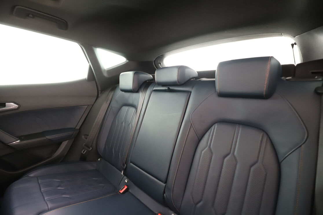 Cupra Formentor 1.4 e-HYBRID VZ DSG6 — photo 13