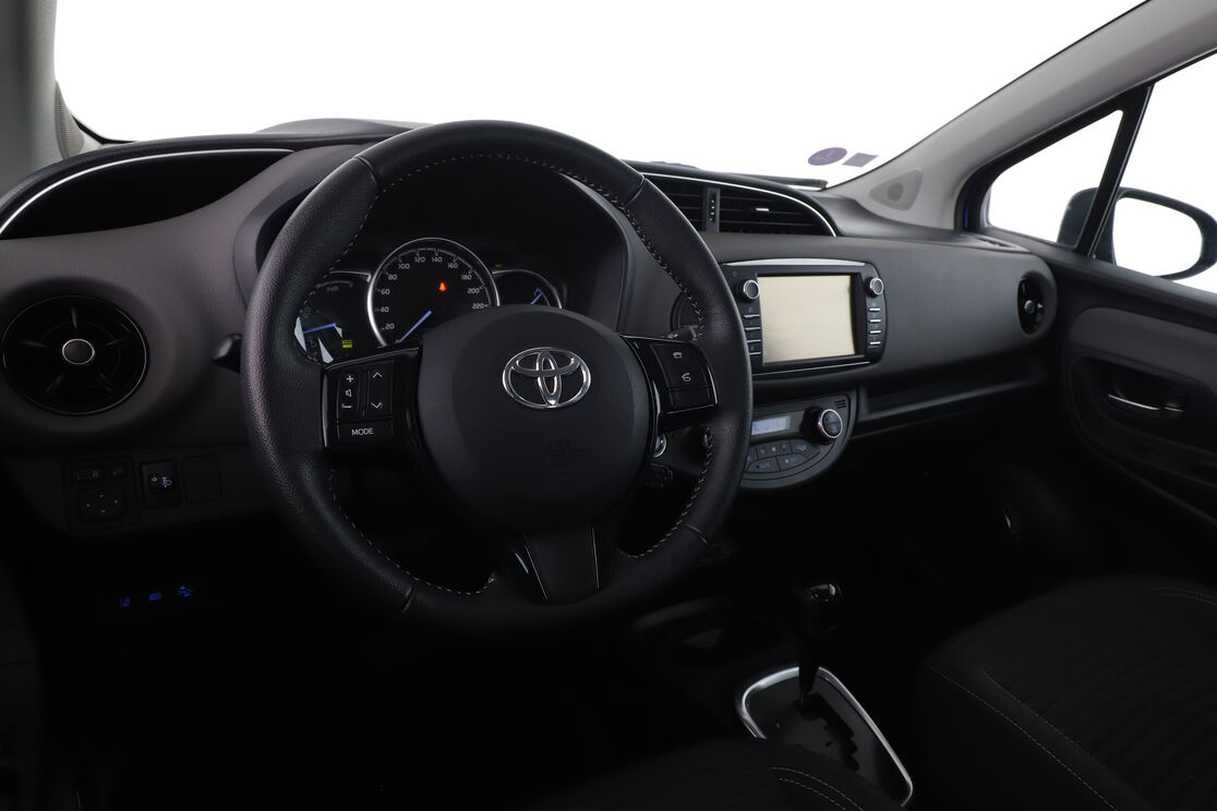 Toyota Yaris 1.5 Hybrid France — photo 10