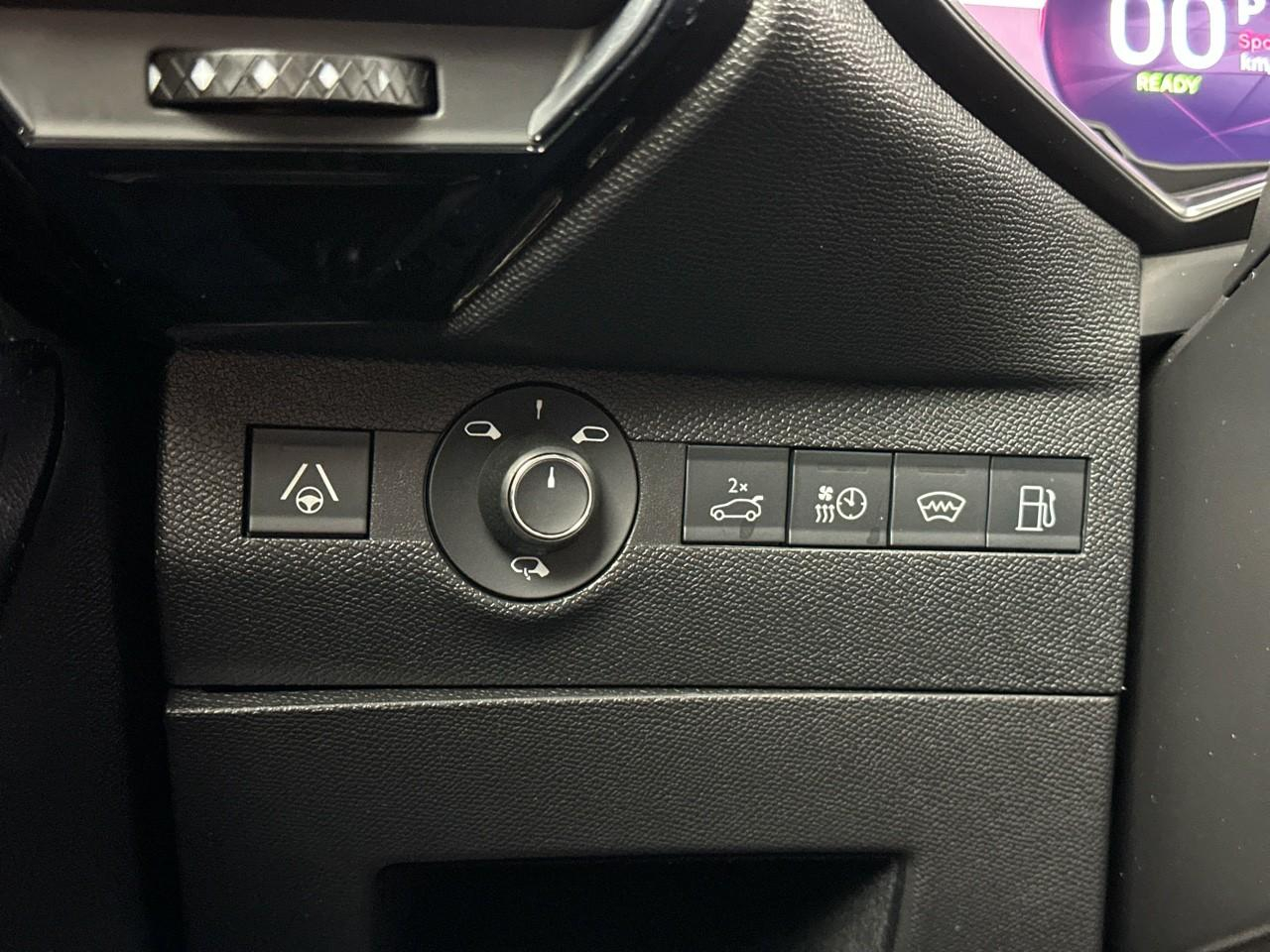 Ds Ds 7 crossback hybride rechargeable e-tense 360 eat8 4x4 performa — photo 16