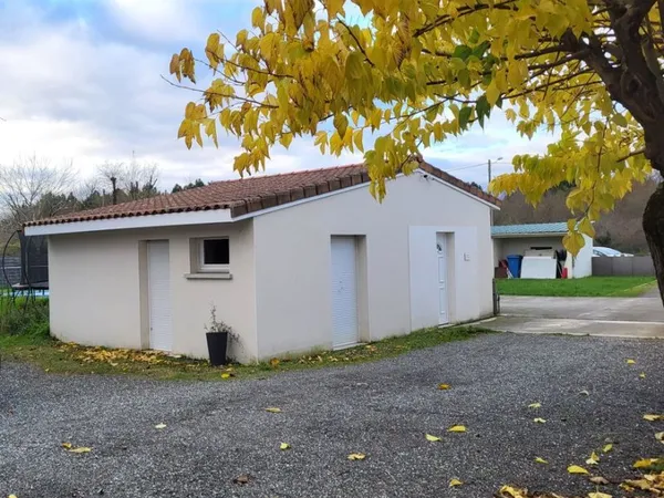 Terrain 600 m² - Libre constructeur