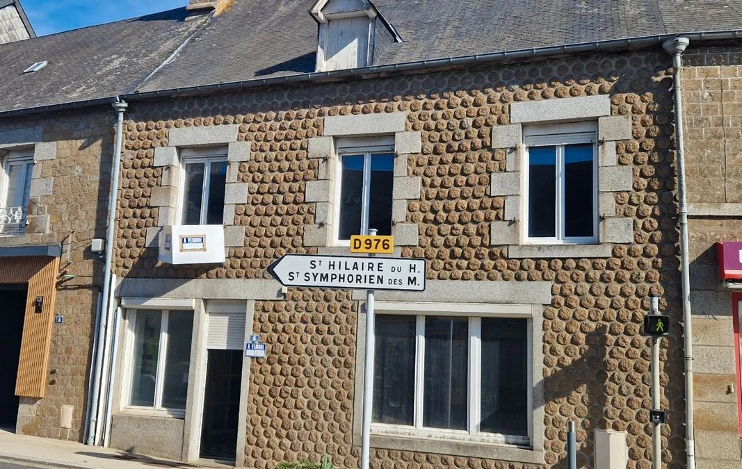 Photo 1