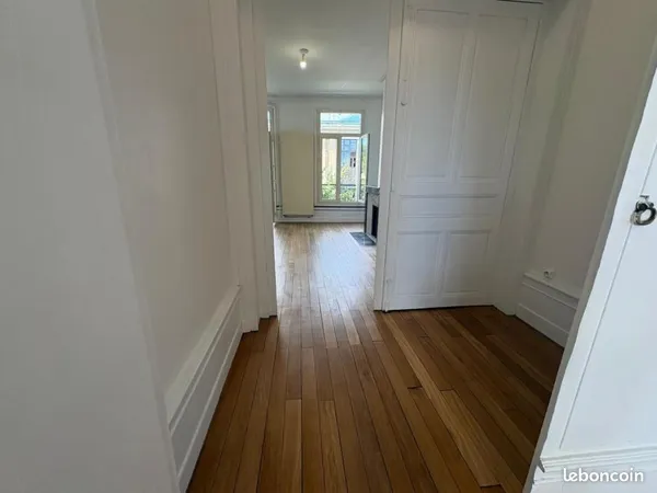 Appartement 2 pièces 62 m²