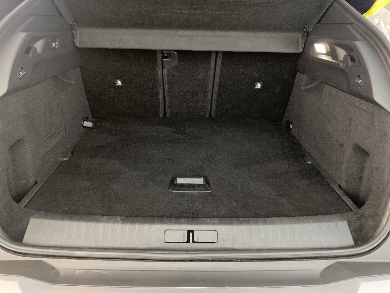 Peugeot 3008 hybrid 145 e-dcs6 gt — photo 6