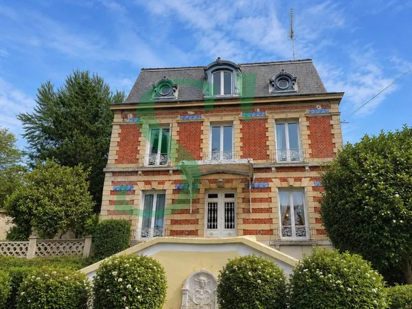 Maison bourgeoise 7 pièces 279 m²