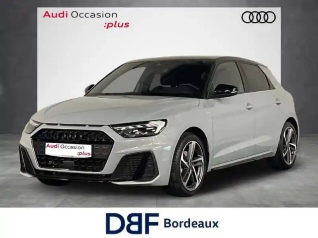 Audi A1 35 tfsi 150 ch s tronic 7 s line — photo 1