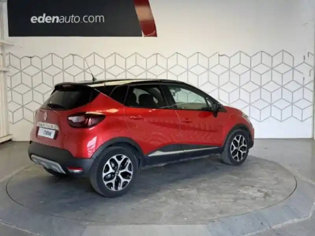 Renault Captur tce 150 fap edc — photo 51