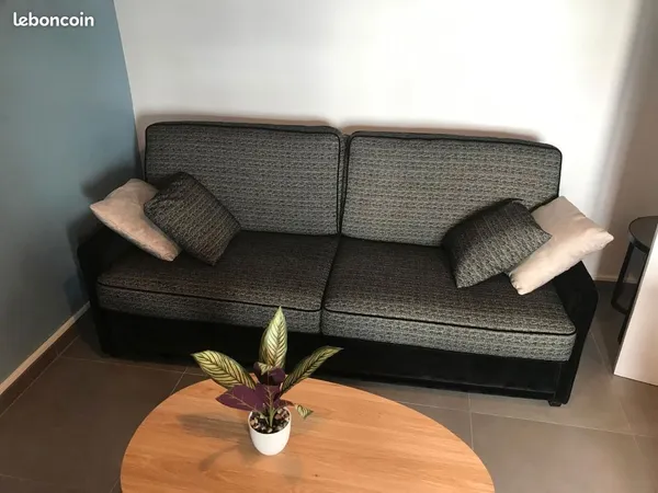 Studio meublé rue desjardins