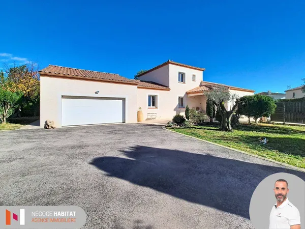 Villa 6 pièces 165 m²