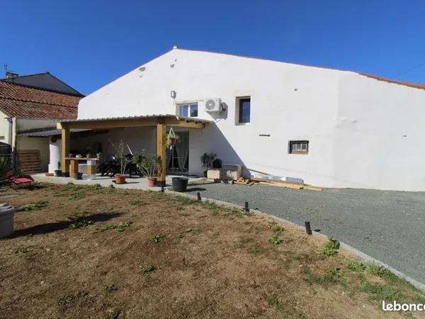 Maison 4 pièces 136 m²