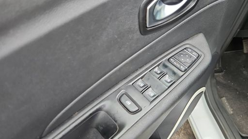 Renault Captur 0.9 TCe 90 - Zen – 2018 – 142222 km – Essence – Boîte Manuelle — photo 28