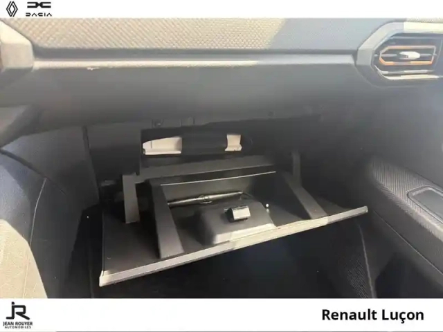 Dacia Sandero 1.0 tce 90ch stepway essential — photo 15