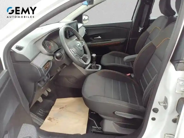 Dacia Sandero eco-g 100 - 22 — photo 43