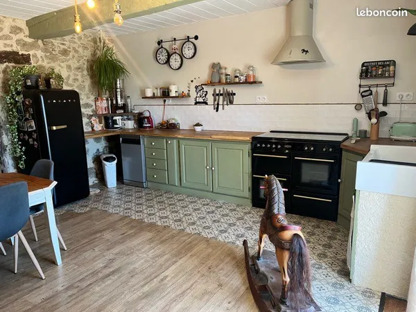 Maison avec studio