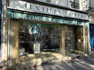 Boutique 2 pièces 75 m²