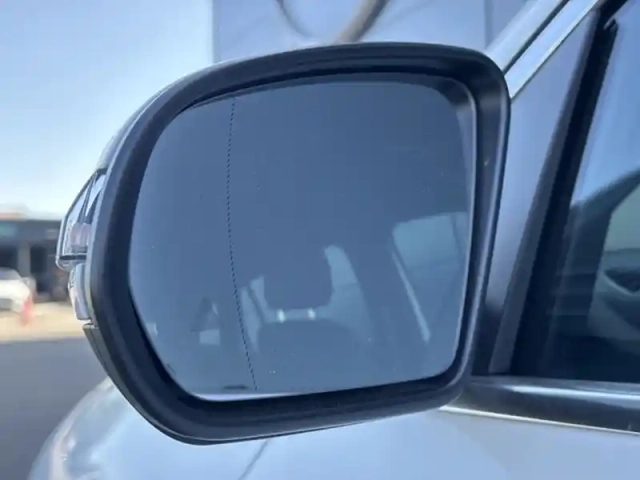 Mercedes Eqa 250+ edition — photo 9