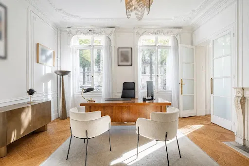 Appartement 9 pièces 207 m²