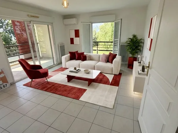 NICE OUEST CORNICHE FLEURIE | Beau 3 pièces avec grande te