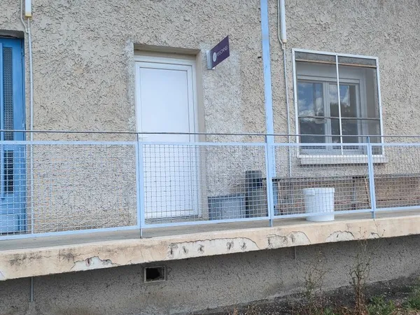 Bureaux 64 m² L ISLE SUR LA SORGUE