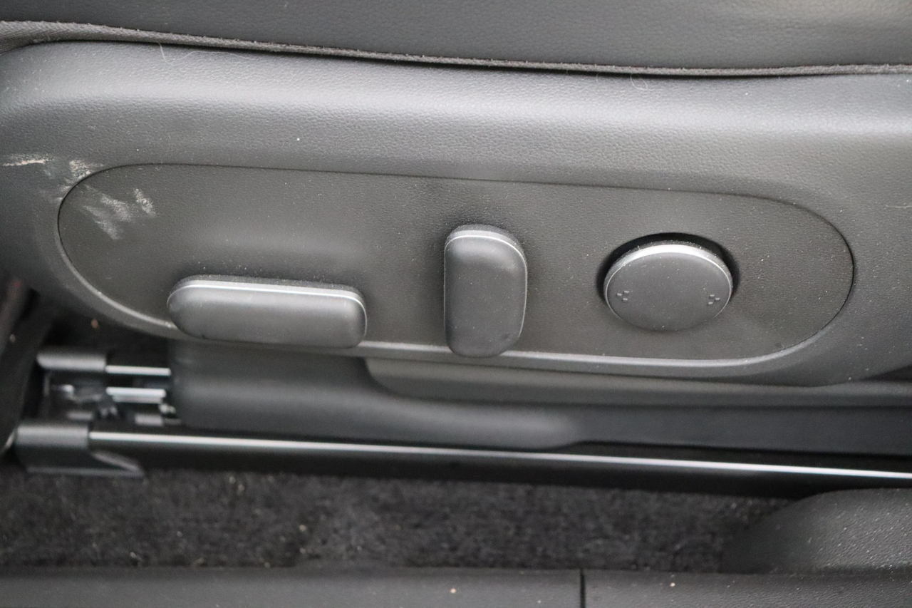Hyundai Ioniq 5 — photo 30