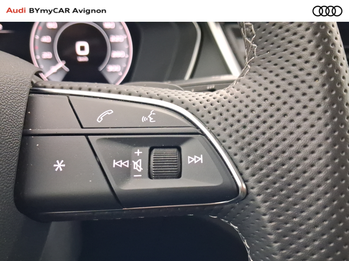 Audi Q5 Sportback 55 TFSIe 367 S tronic 7 Quattro — photo 32