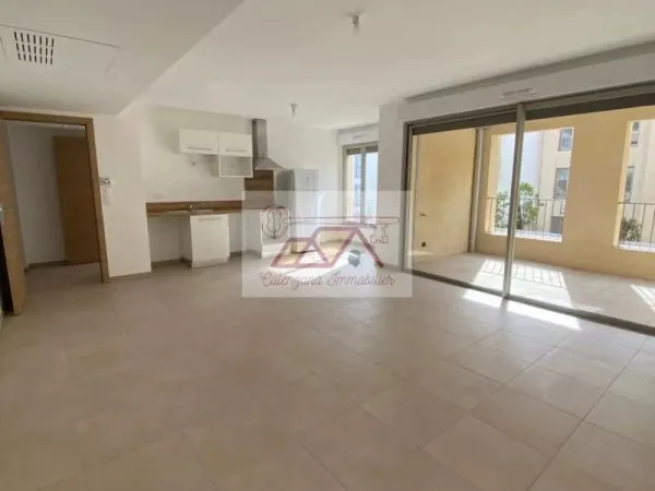 Appartement 4 pièces 81 m²