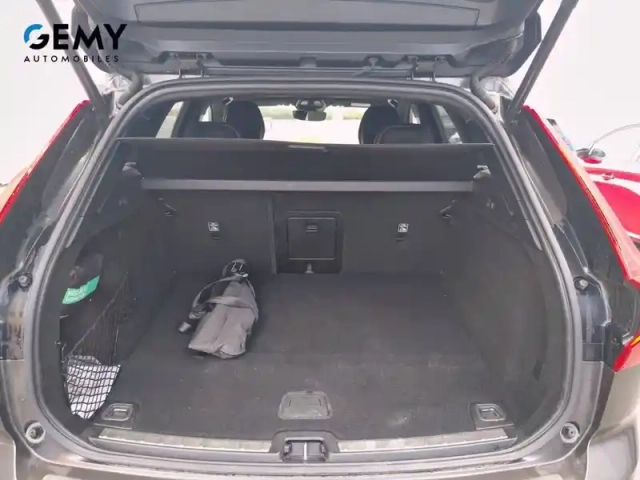 Volvo Xc60 t6 recharge awd 253 ch + 145 ch geartronic 8 — photo 23