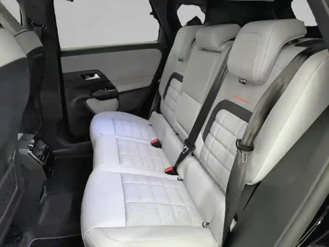 Citroën C5 Aircross hybride 145 e-dcs6 — photo 12
