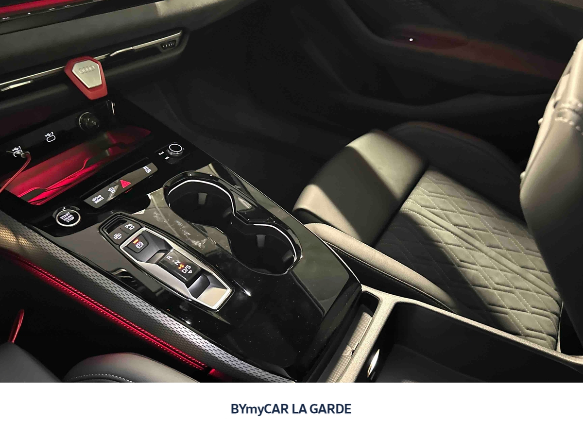 Audi A5 Avant e-hybrid 299 ch S tronic 7 Quattro — photo 17