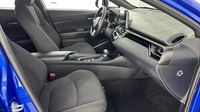 Toyota C-Hr 122h Dynamic 2WD E-CVT RC18 — photo 15