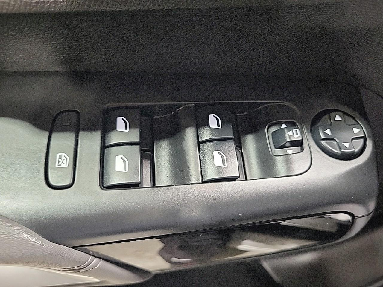 Citroën C5 Aircross hybride rechargeable 225 s&s e-eat8 shine pack — photo 23