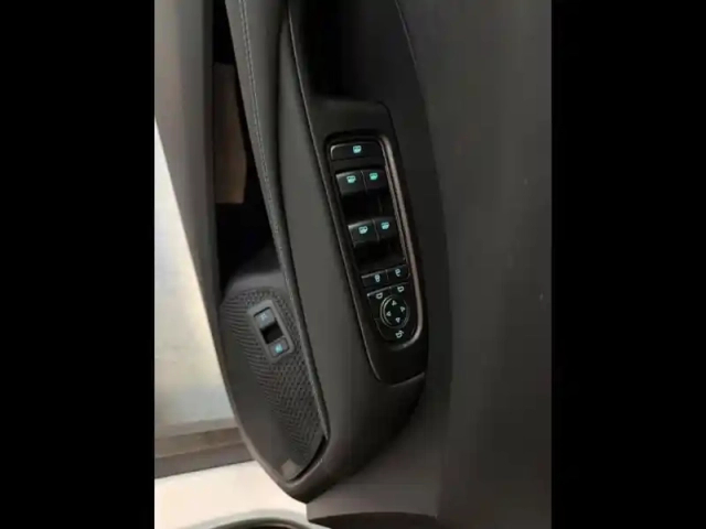 Byd Seal 6 1.5 dm-i 212ch comfort — photo 7