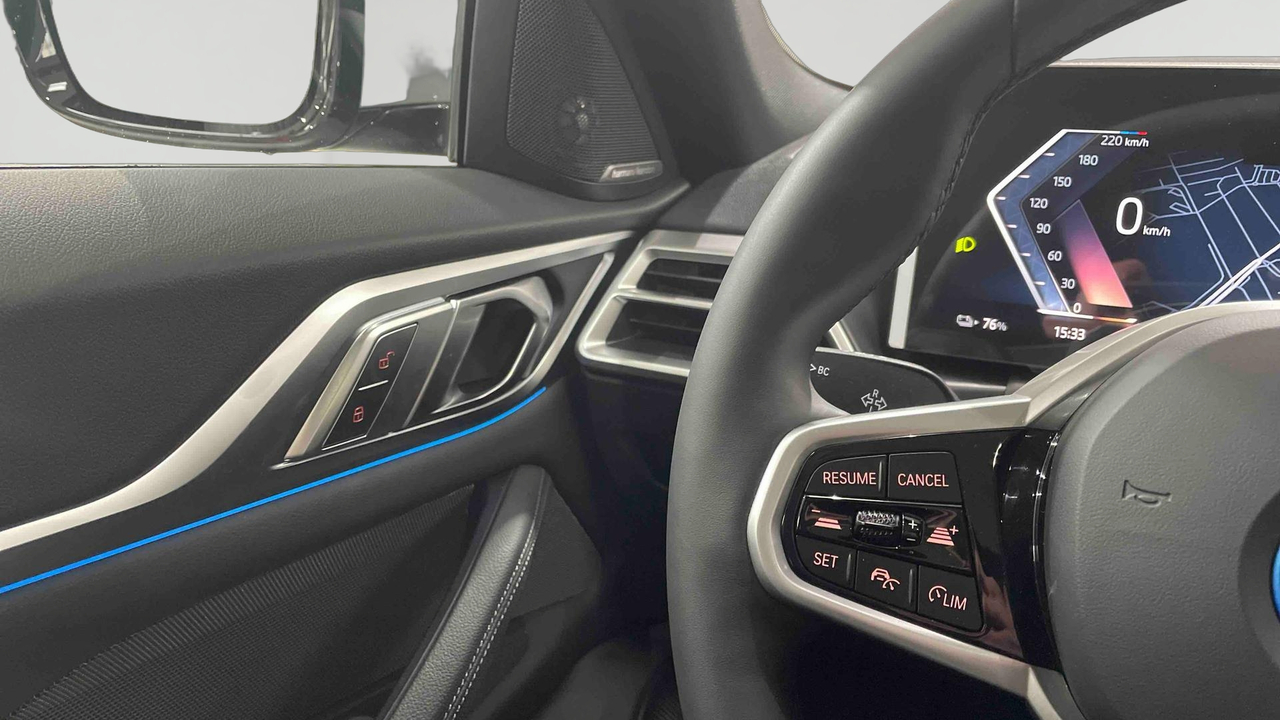 BMW i4 eDrive40 340 ch BVA — photo 25