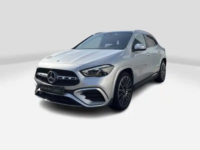 Mercedes Gla 200 d amg line — photo 1