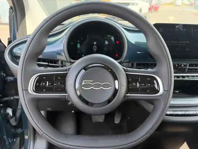Fiat 500 e 118ch my23 — photo 13