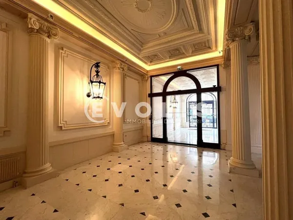 Bureaux 67 m²
