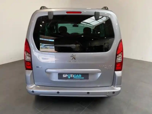 Peugeot Partner tepee 1.2 110 regulateur bluetooth clim — photo 3