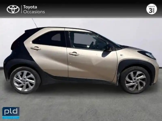 Toyota Aygo X 1.0 vvt-i 72ch design my23 — photo 4