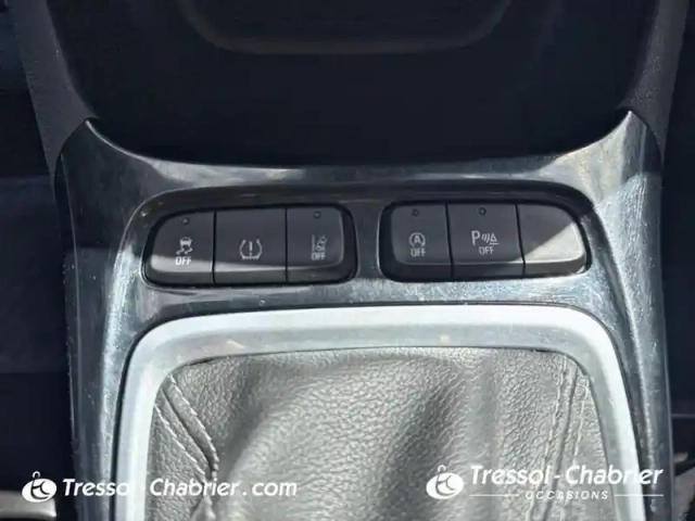 Opel Crossland 1.2 turbo 110 ch bvm6 elegance — photo 13