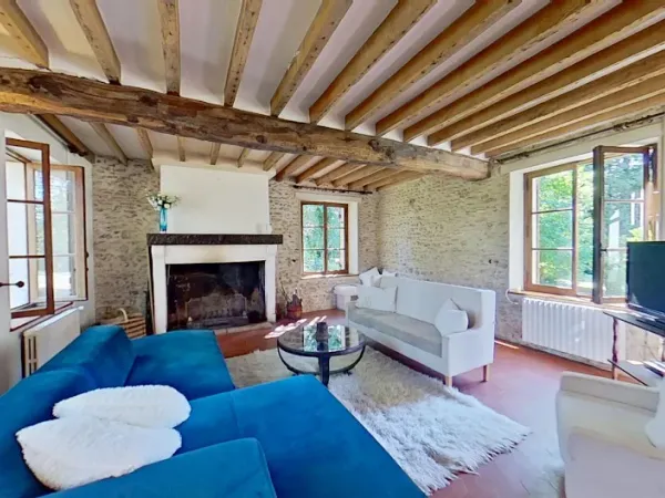 Maison 6 pièces 300 m²