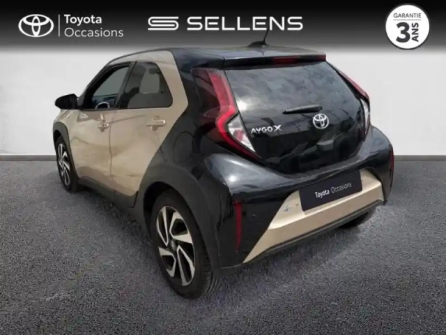 Toyota Aygo x 1.0 vvt-i 72ch design s-cvt my24 — photo 2
